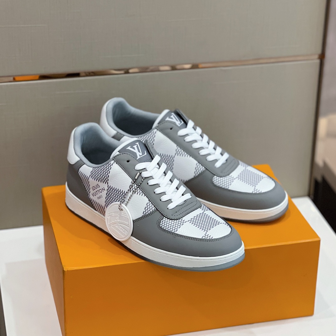Louis Vuitton Men's Rivoli Sneaker - PerfectKickZ