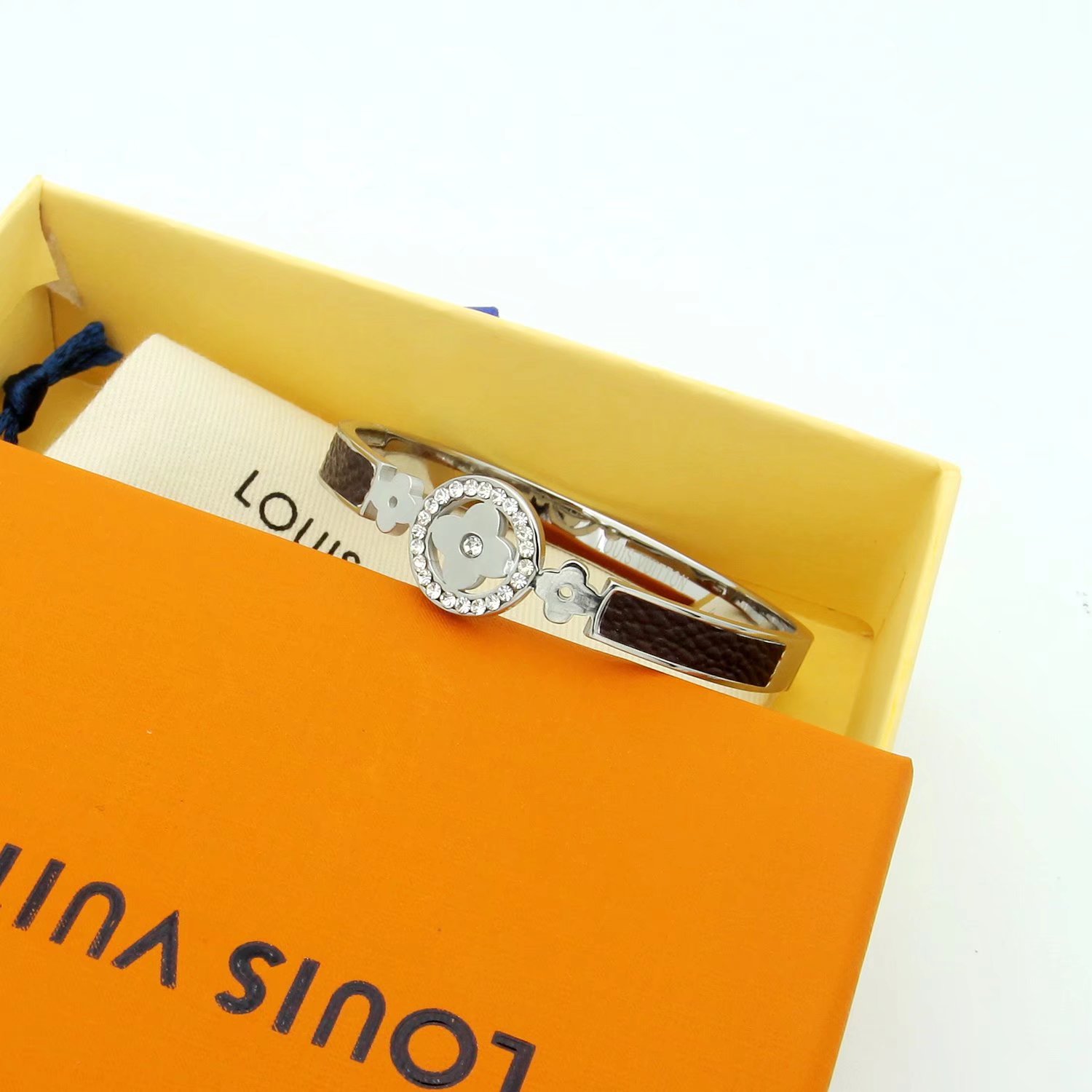Louis Vuitton Bracelet - PerfectKickZ