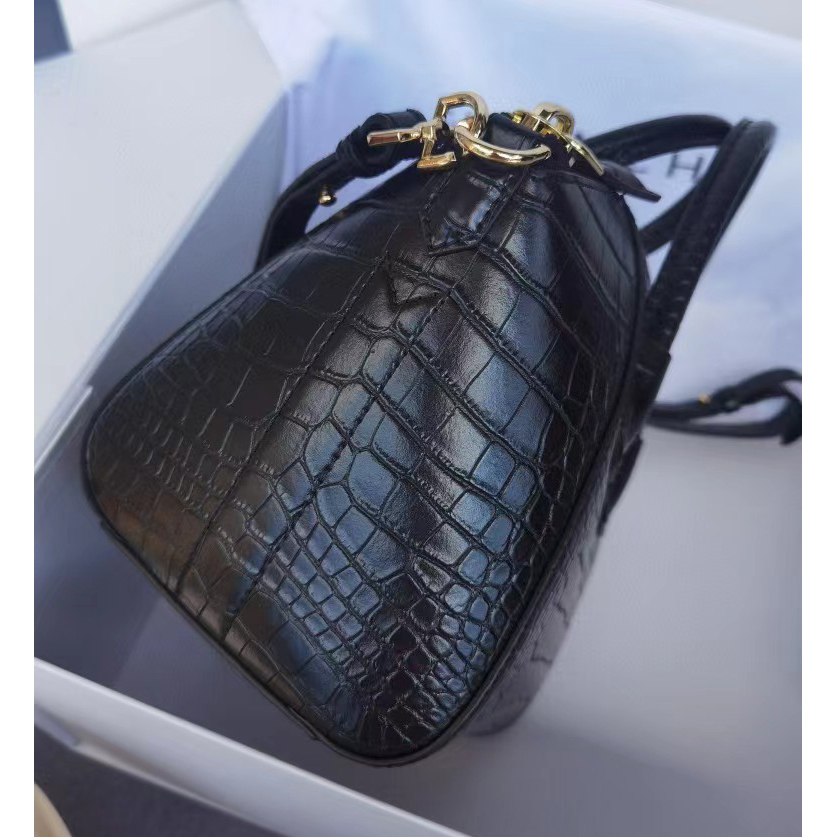 Givenchy Black Handbag(22-22-13CM) - PerfectKickZ