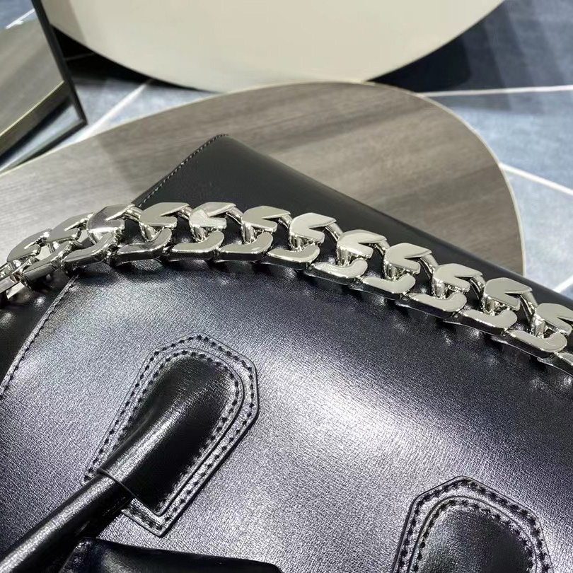 Givenchy Black  Chain Small Antigona Bag(28-17-23cm) - PerfectKickZ