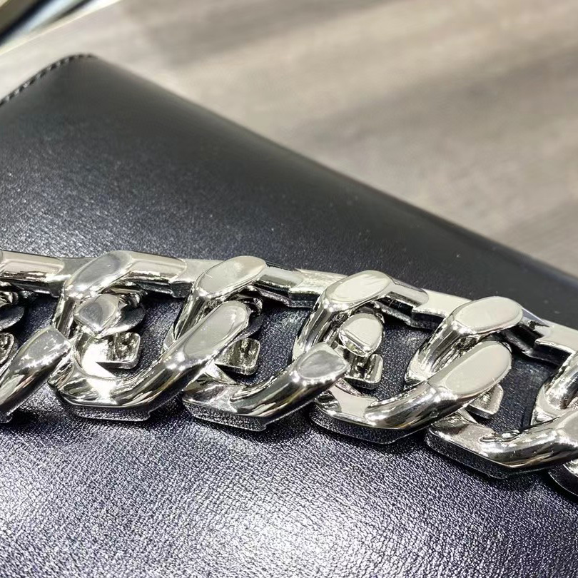 Givenchy Black  Chain Small Antigona Bag(28-17-23cm) - PerfectKickZ