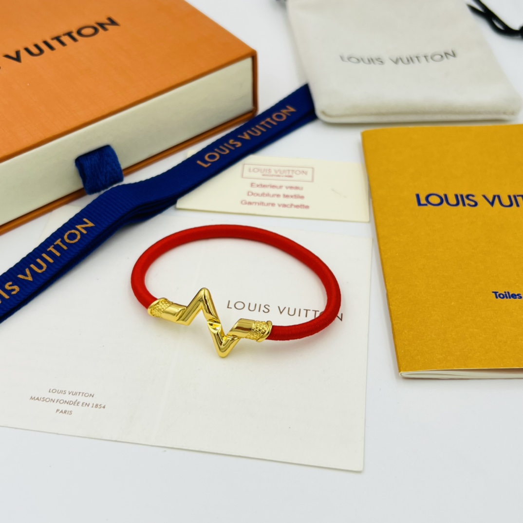Louis Vuitton LV Volt Play 18K Bracelet - PerfectKickZ