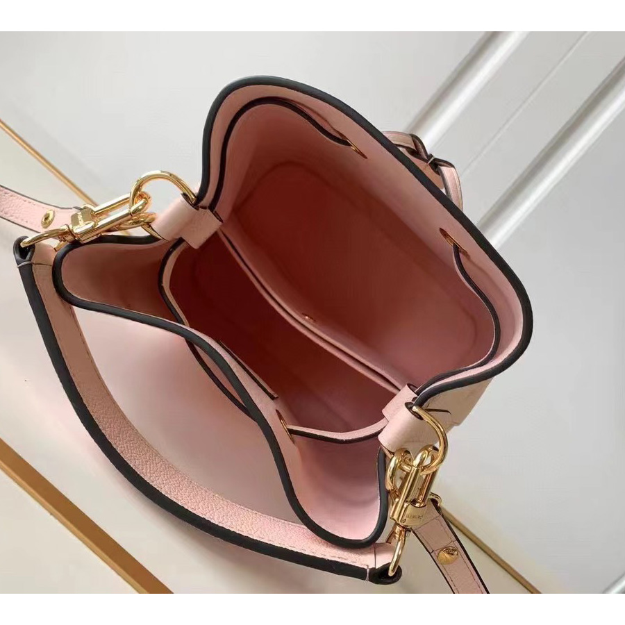 Louis Vuitton Monogram Bucket Bag （20*20*13cm） - 