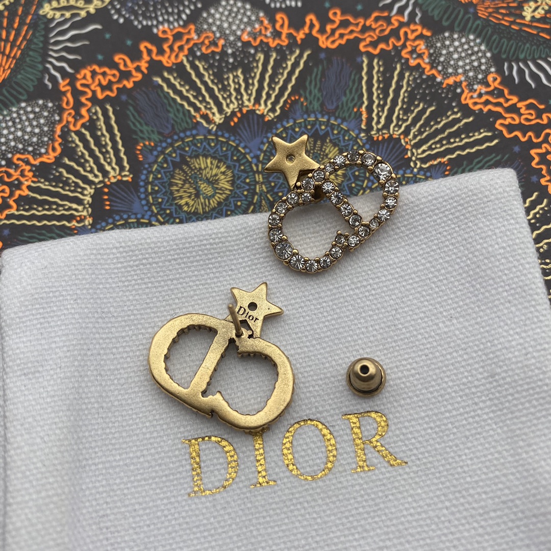Dior 'CD'  Earrings - PerfectKickZ