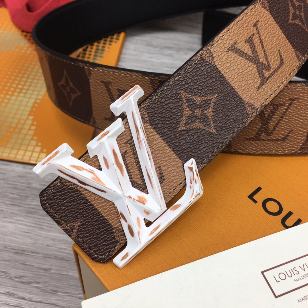 Louis Vuitton Squared LV 40mm Belt - PerfectKickZ