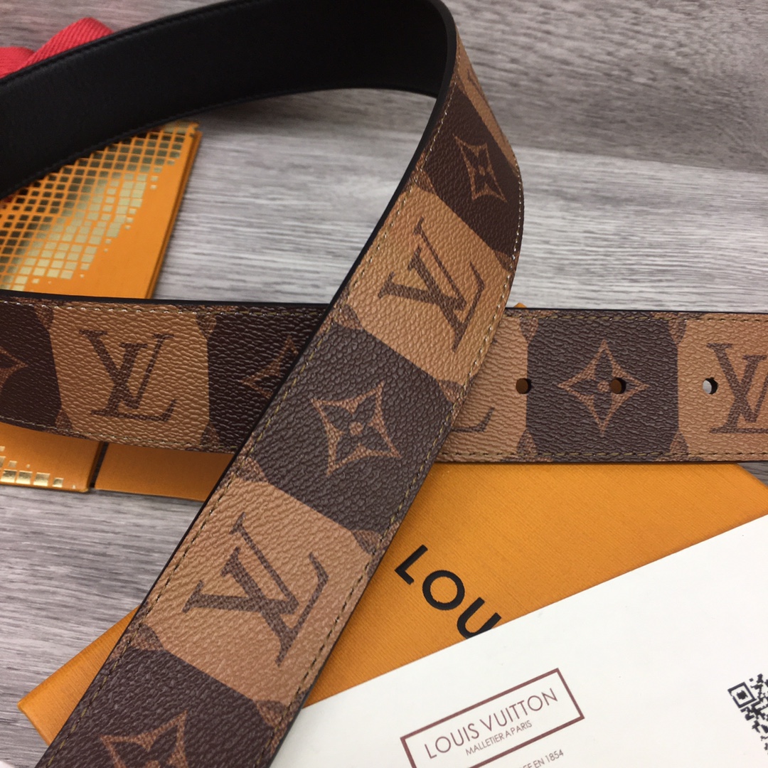 Louis Vuitton Squared LV 40mm Belt - PerfectKickZ