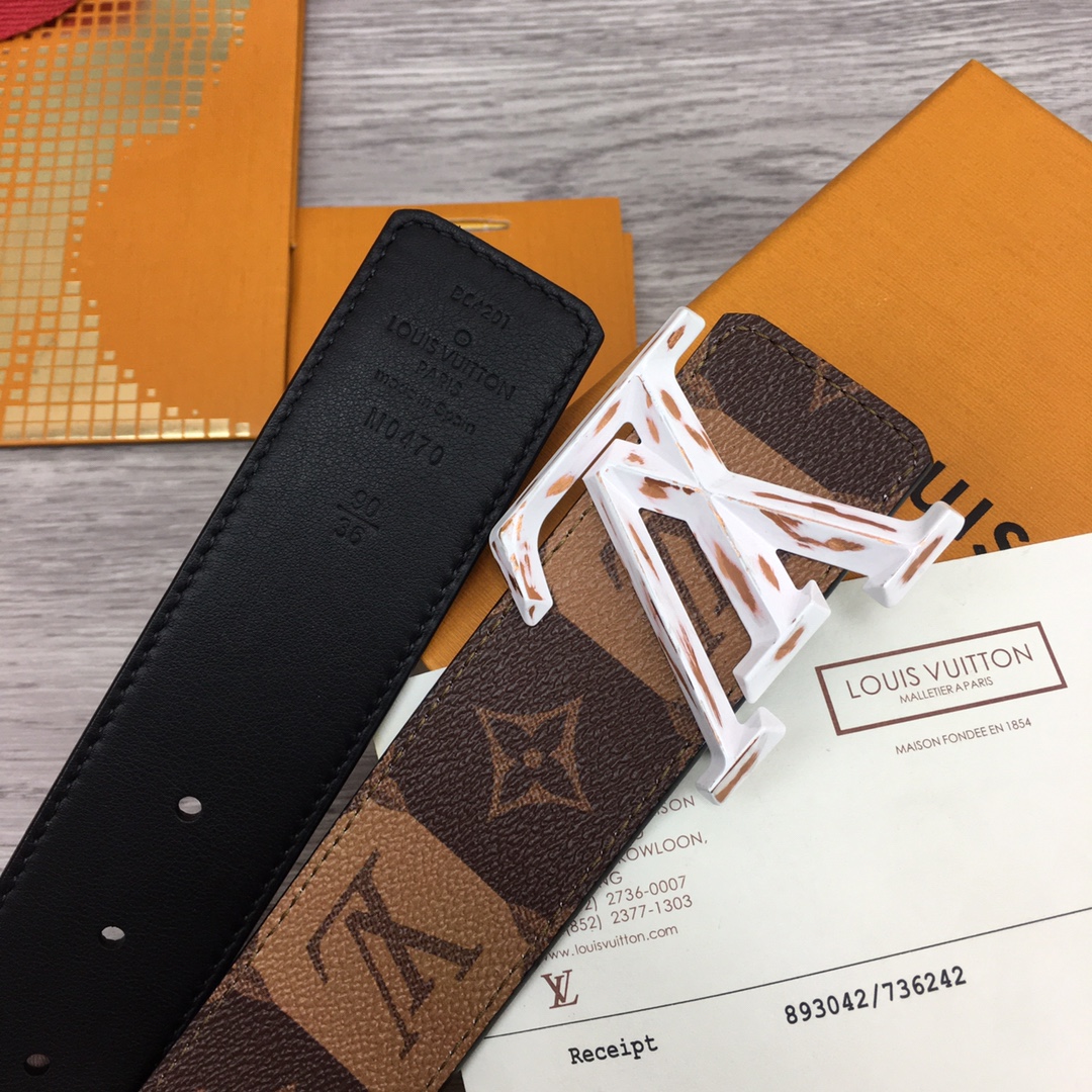 Louis Vuitton Squared LV 40mm Belt - PerfectKickZ