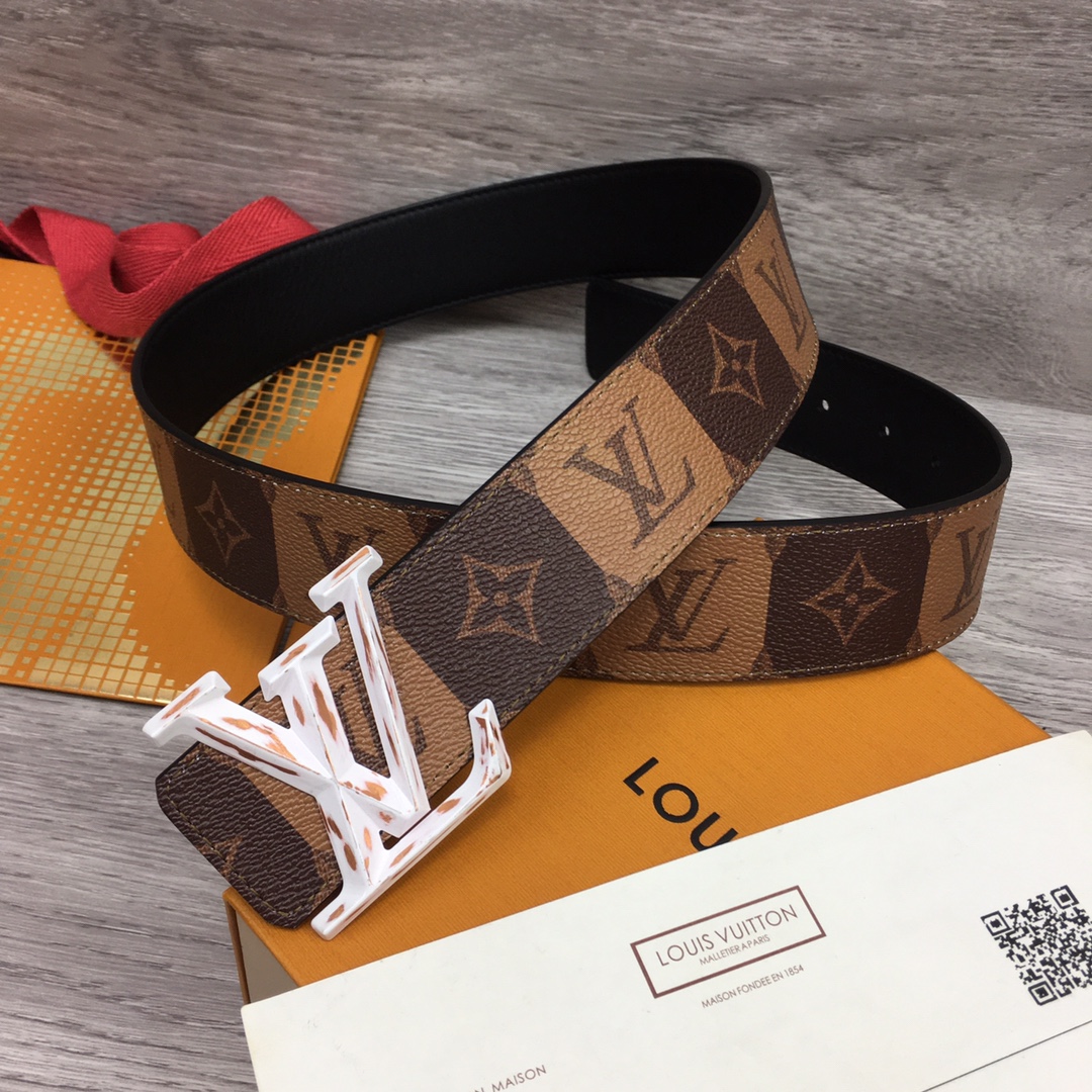 Louis Vuitton Squared LV 40mm Belt - PerfectKickZ