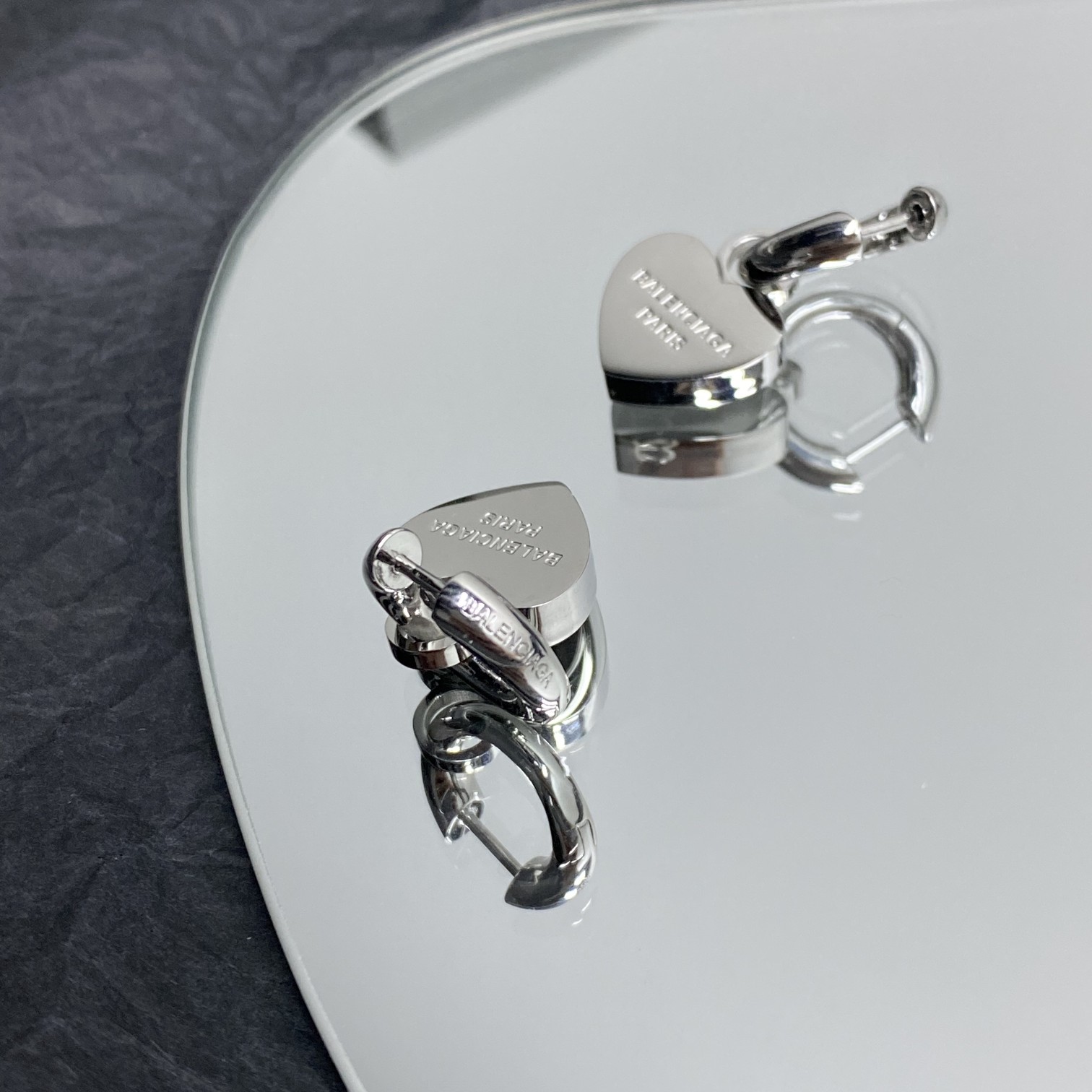 Balenciaga  Engraved Heart Earrings - PerfectKickZ