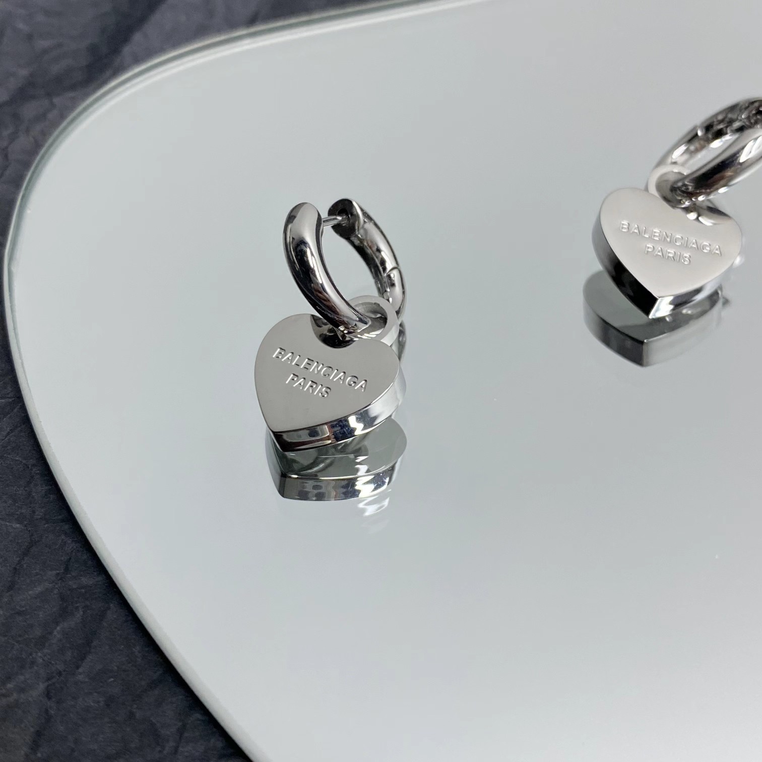 Balenciaga  Engraved Heart Earrings - PerfectKickZ
