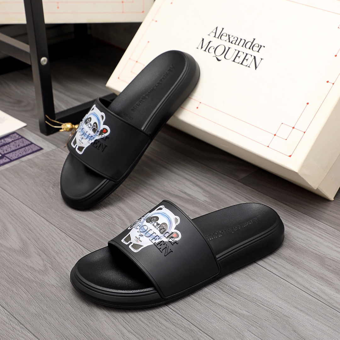 Alexander Mqueen Logo Slipper - PerfectKickZ