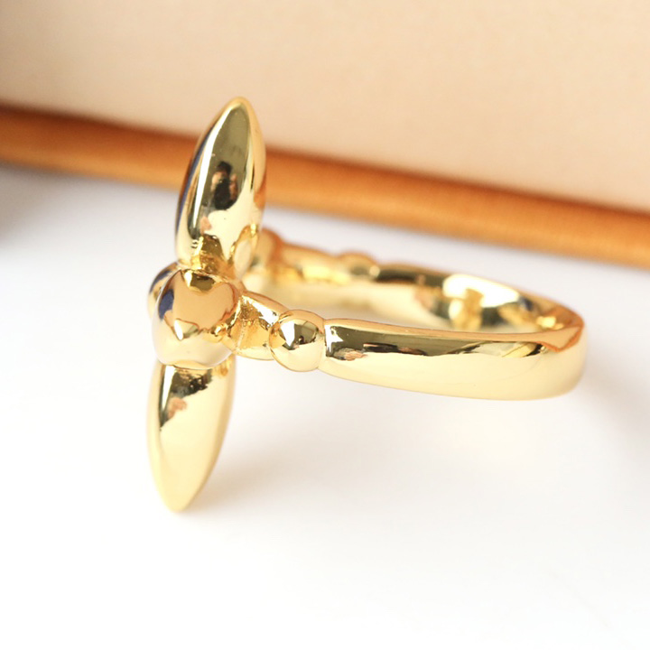Louis Vuitton Silver Ring - PerfectKickZ