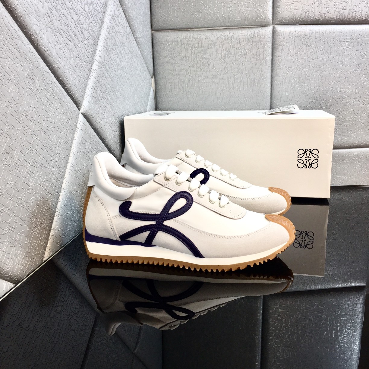 Loewe Flow Runner In Calfskin - PerfectKickZ