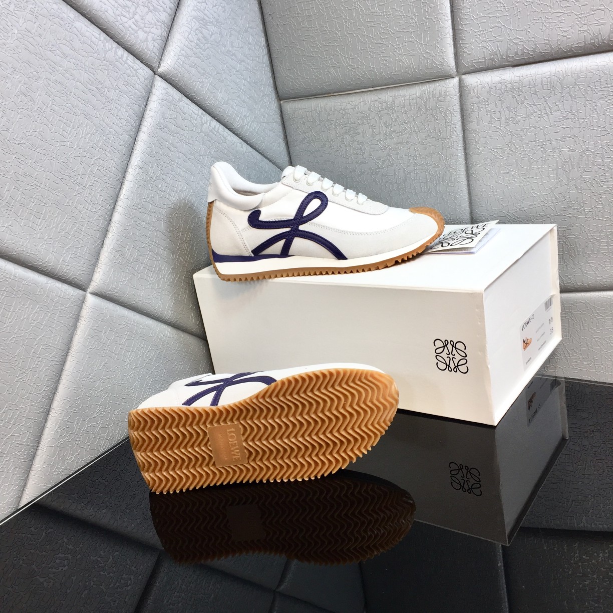 Loewe Flow Runner In Calfskin - PerfectKickZ