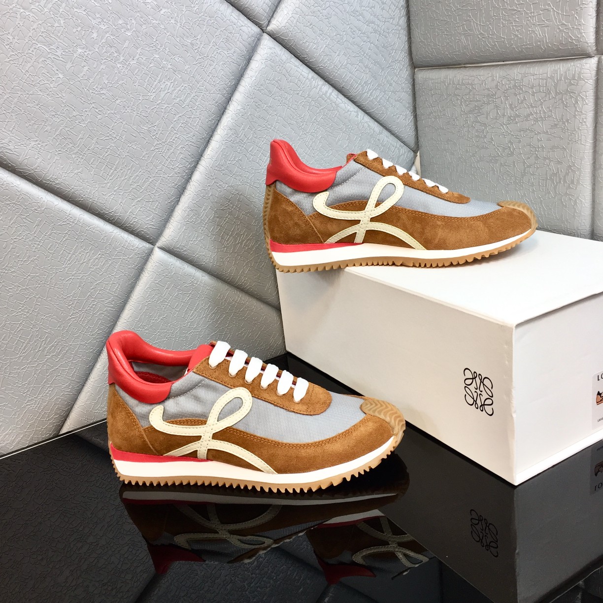 Loewe Flow Runner In Calfskin - PerfectKickZ