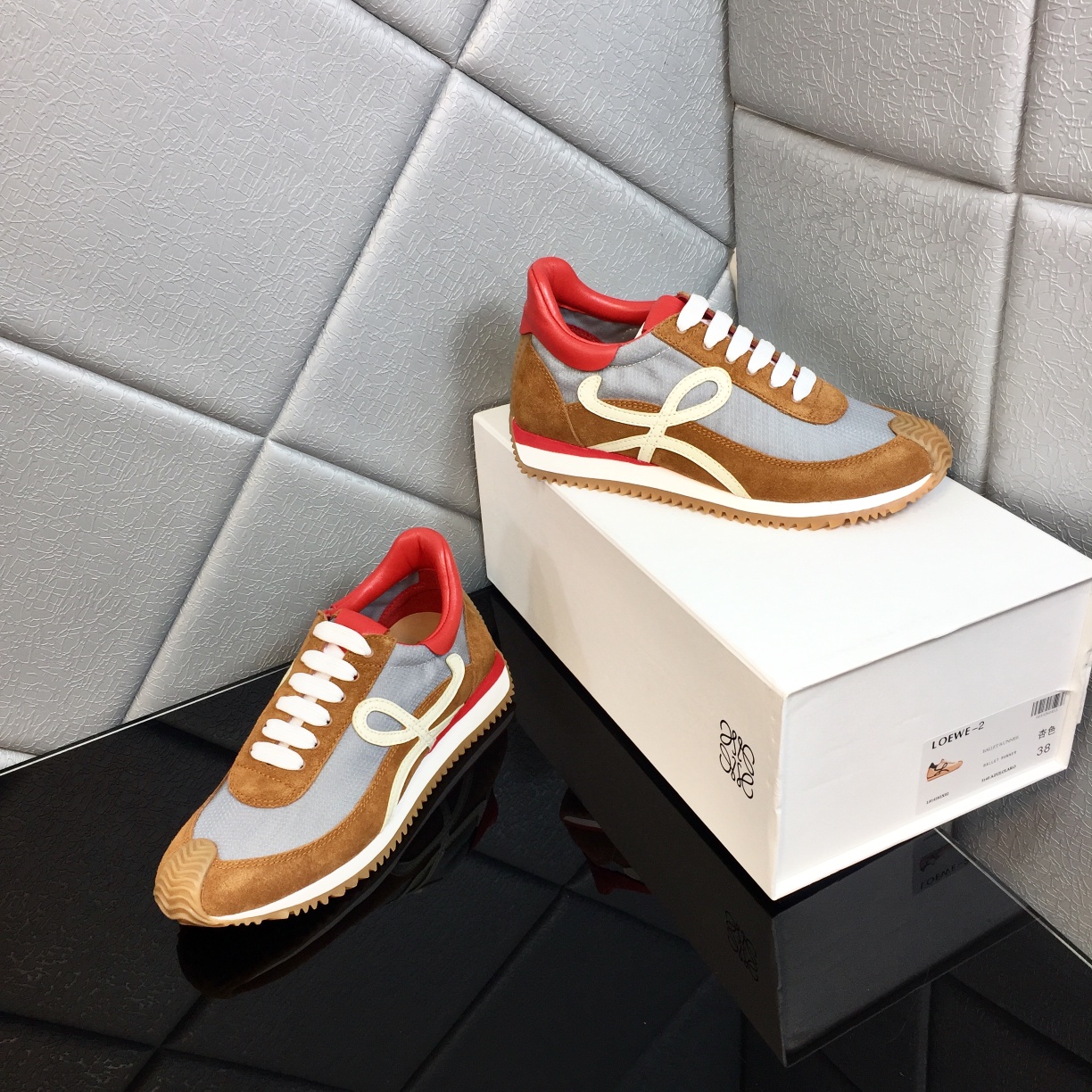 Loewe Flow Runner In Calfskin - PerfectKickZ