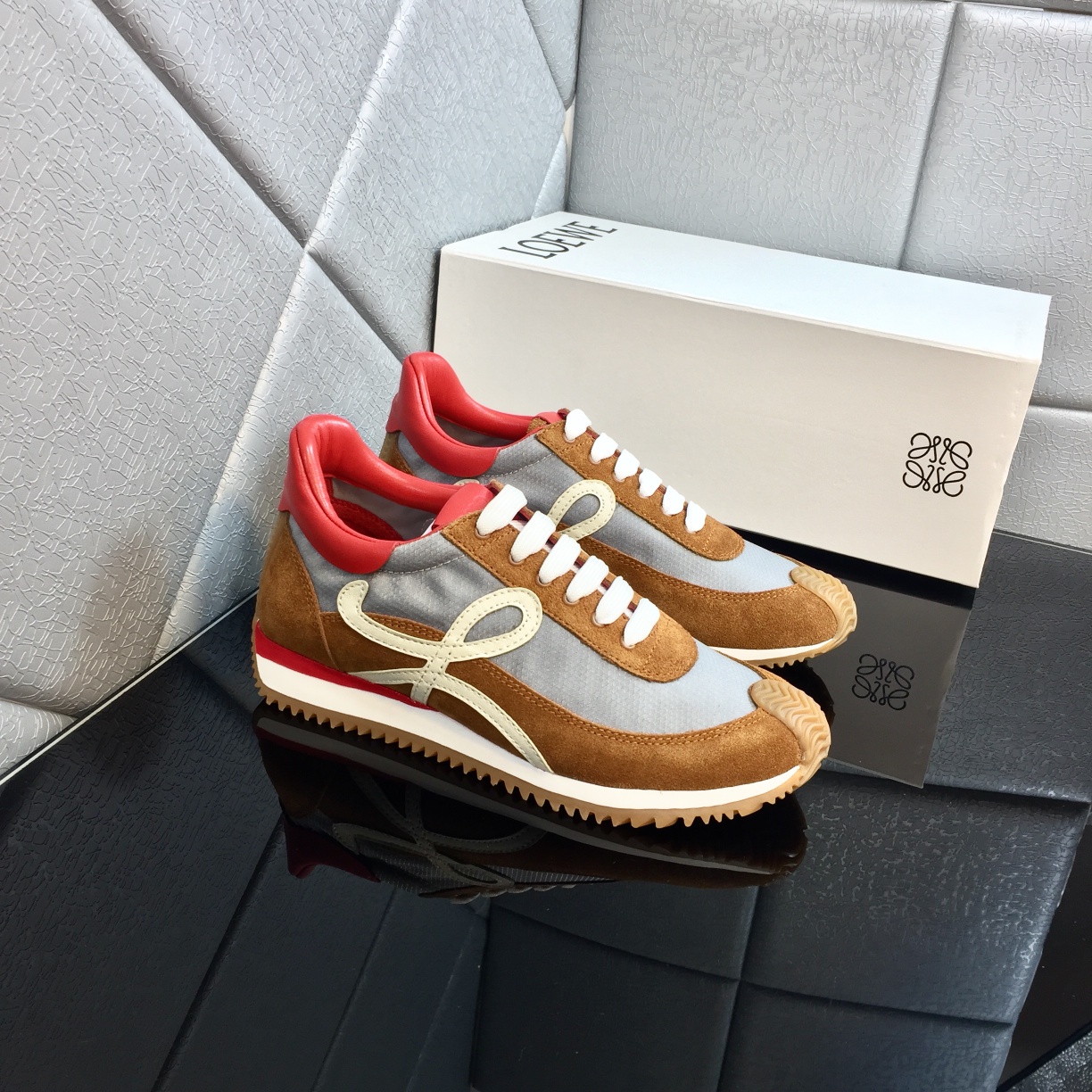 Loewe Flow Runner In Calfskin - PerfectKickZ