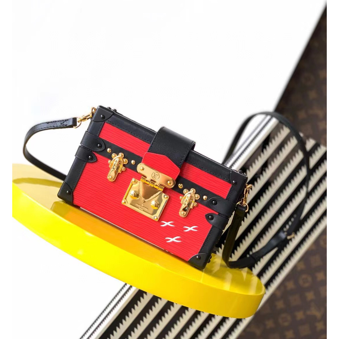 Louis Vuitton Petite Mamlle Bag （20-12-5cm） - PerfectKickZ