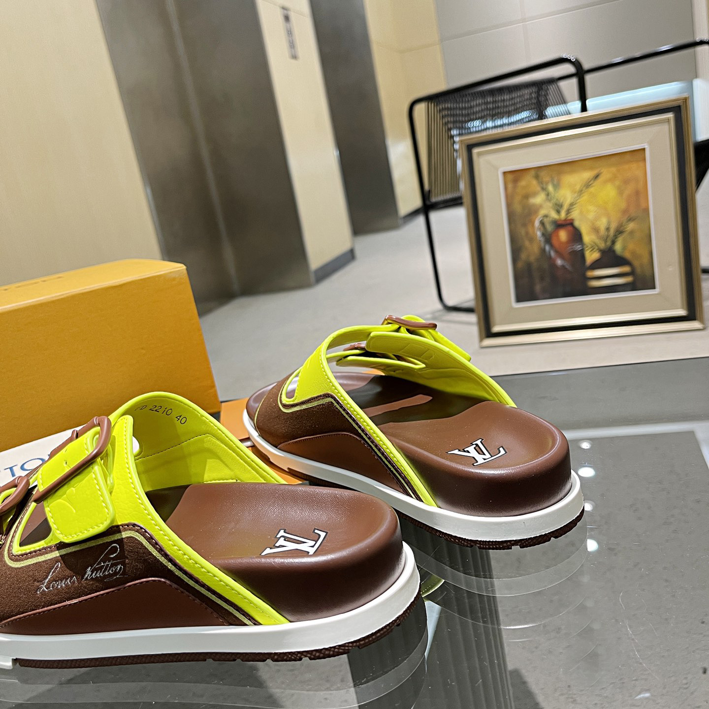 Louis Vuitton Men's Trainer Slippers - PerfectKickZ