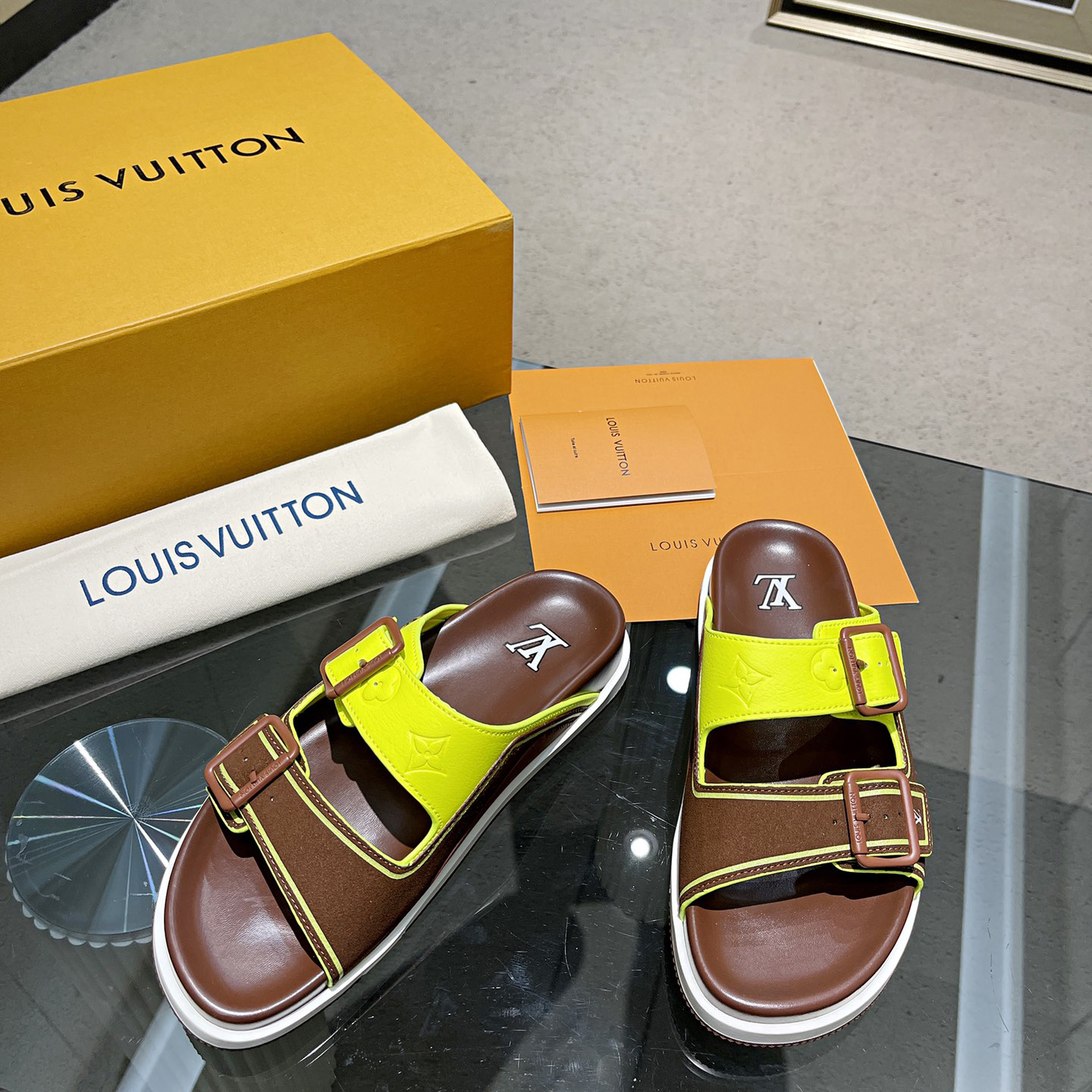 Louis Vuitton Men's Trainer Slippers - PerfectKickZ
