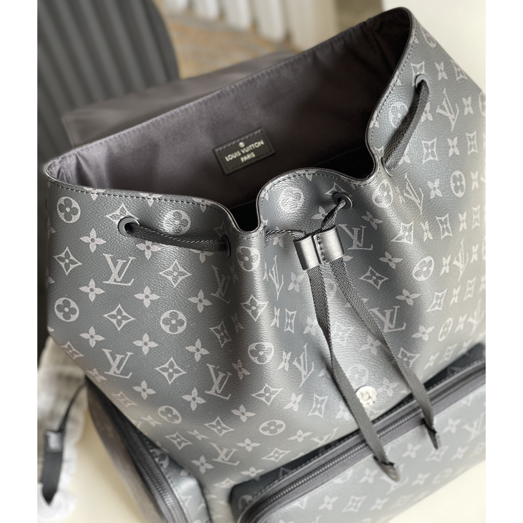 Louis Vuitton Backpack Trio (38-44-21cm)  M45538 - PerfectKickZ