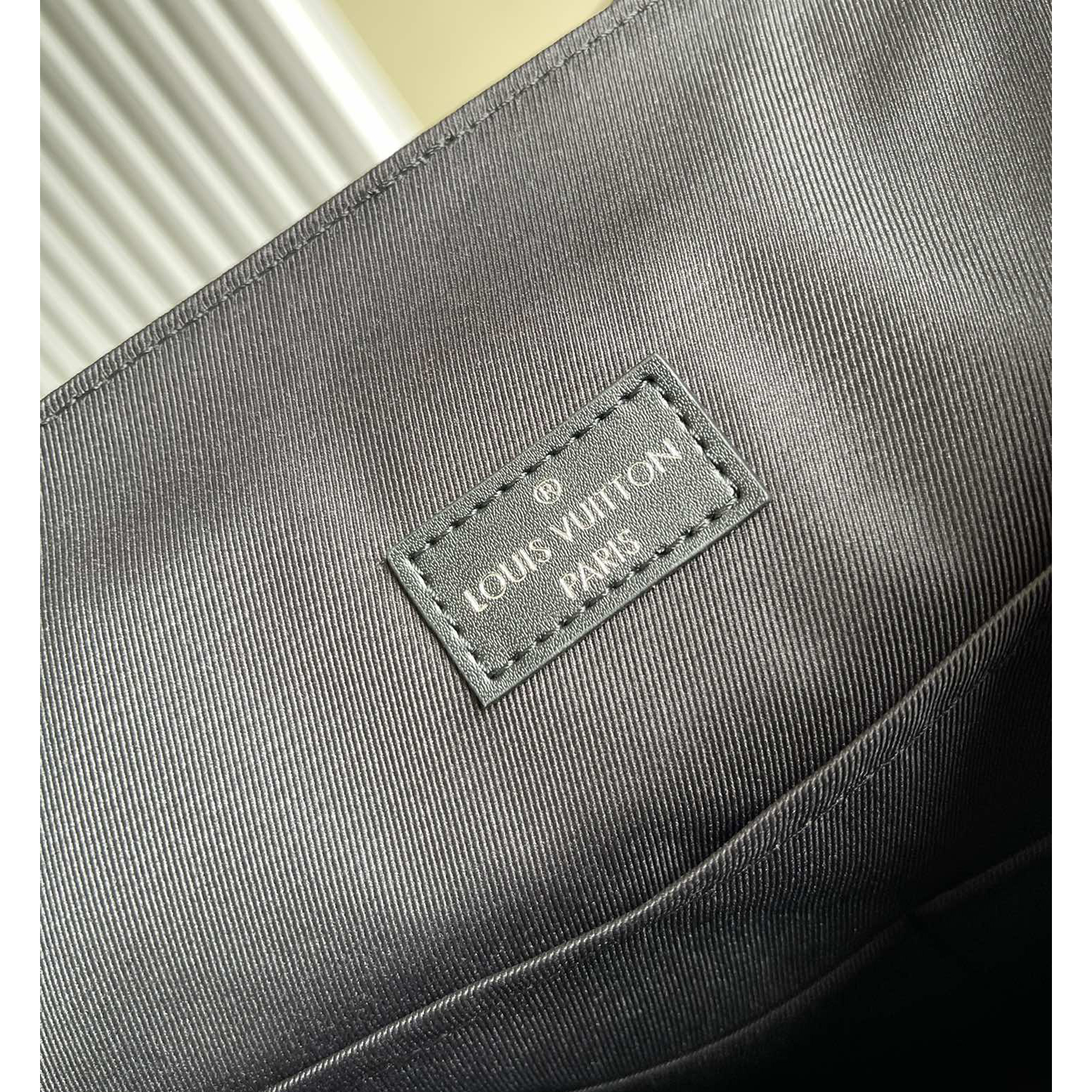 Louis Vuitton Backpack Trio (38-44-21cm)  M45538 - PerfectKickZ