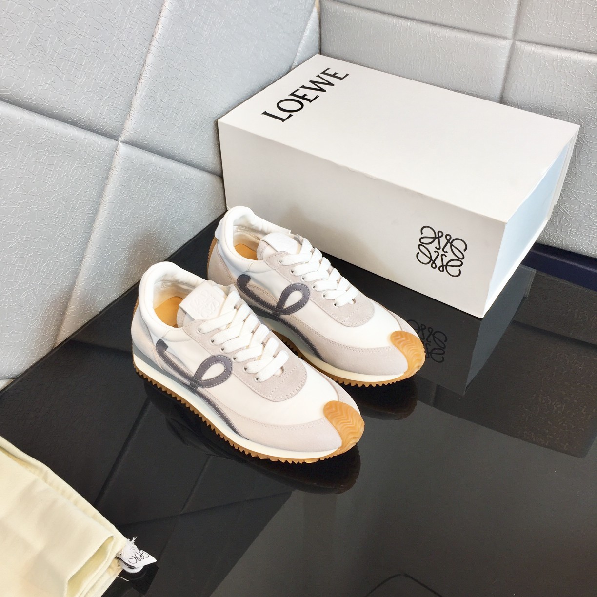 Loewe Flow Runner In Calfskin - PerfectKickZ