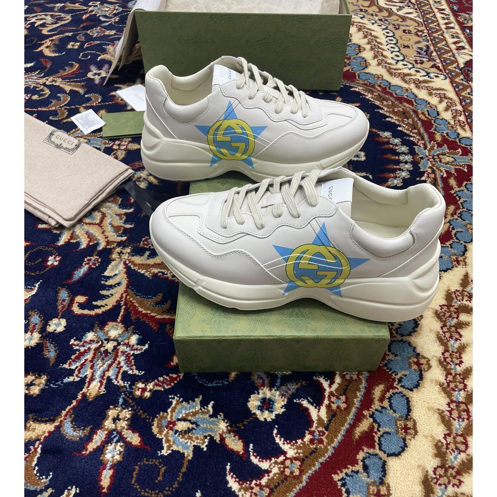 Gucci Men's Rhyton Star Print Sneakers - PerfectKickZ