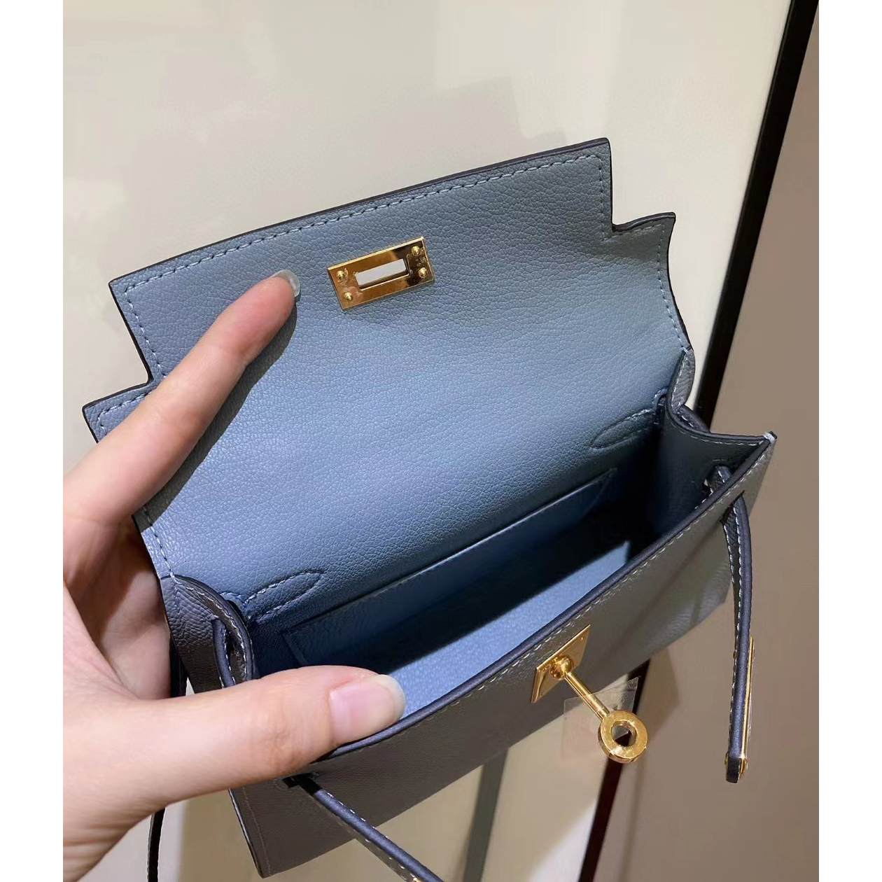 Hermes  Kelly Mini Women Handbag （19-13-6.5CM） - PerfectKickZ