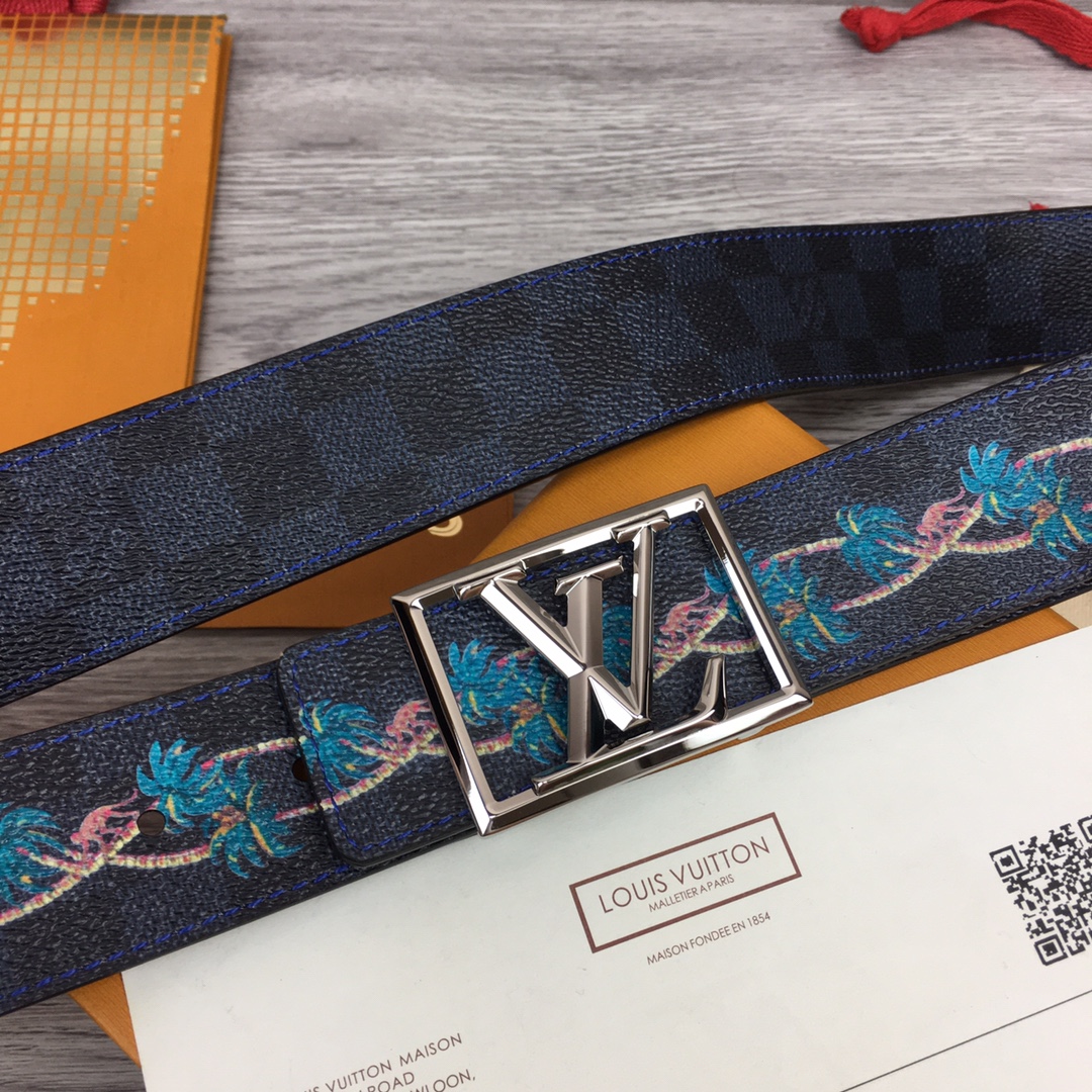 Louis Vuitton Shape 40MM Reversible Belt - PerfectKickZ