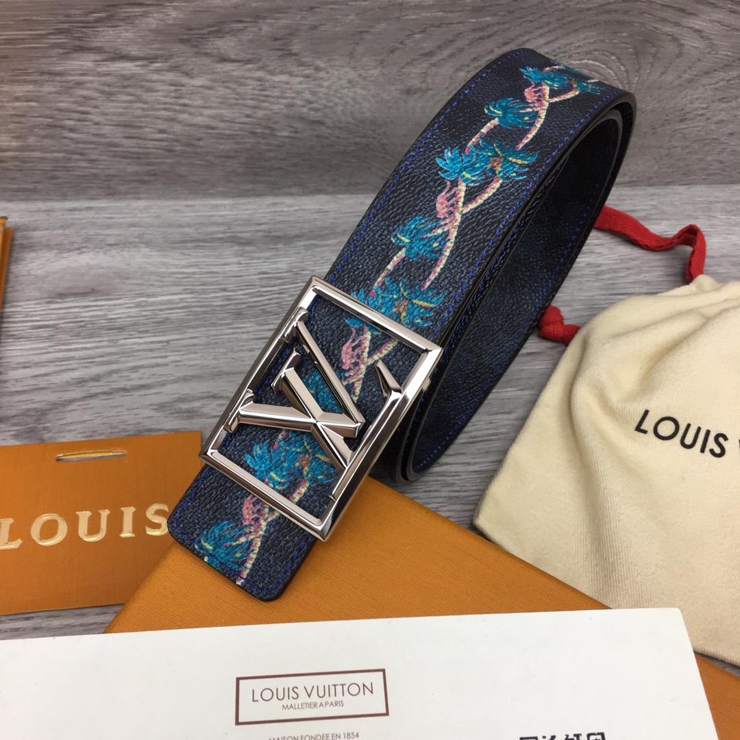 Louis Vuitton Shape 40MM Reversible Belt - PerfectKickZ