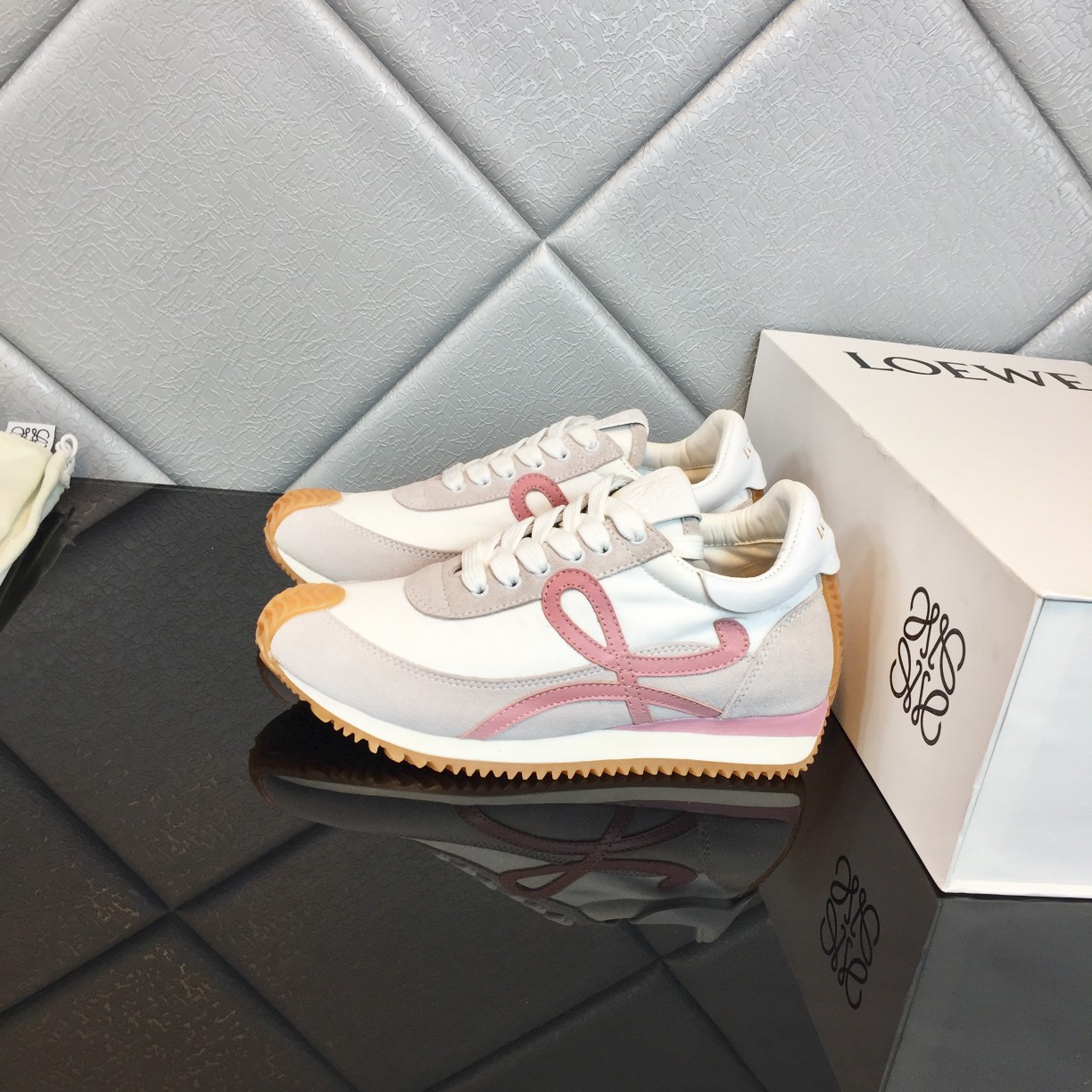 Loewe Flow Runner In Calfskin - PerfectKickZ