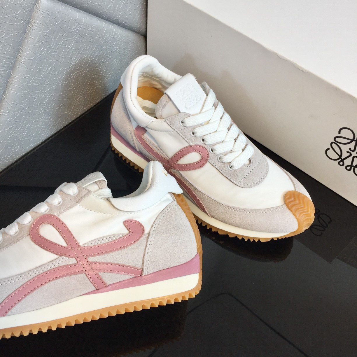Loewe Flow Runner In Calfskin - PerfectKickZ