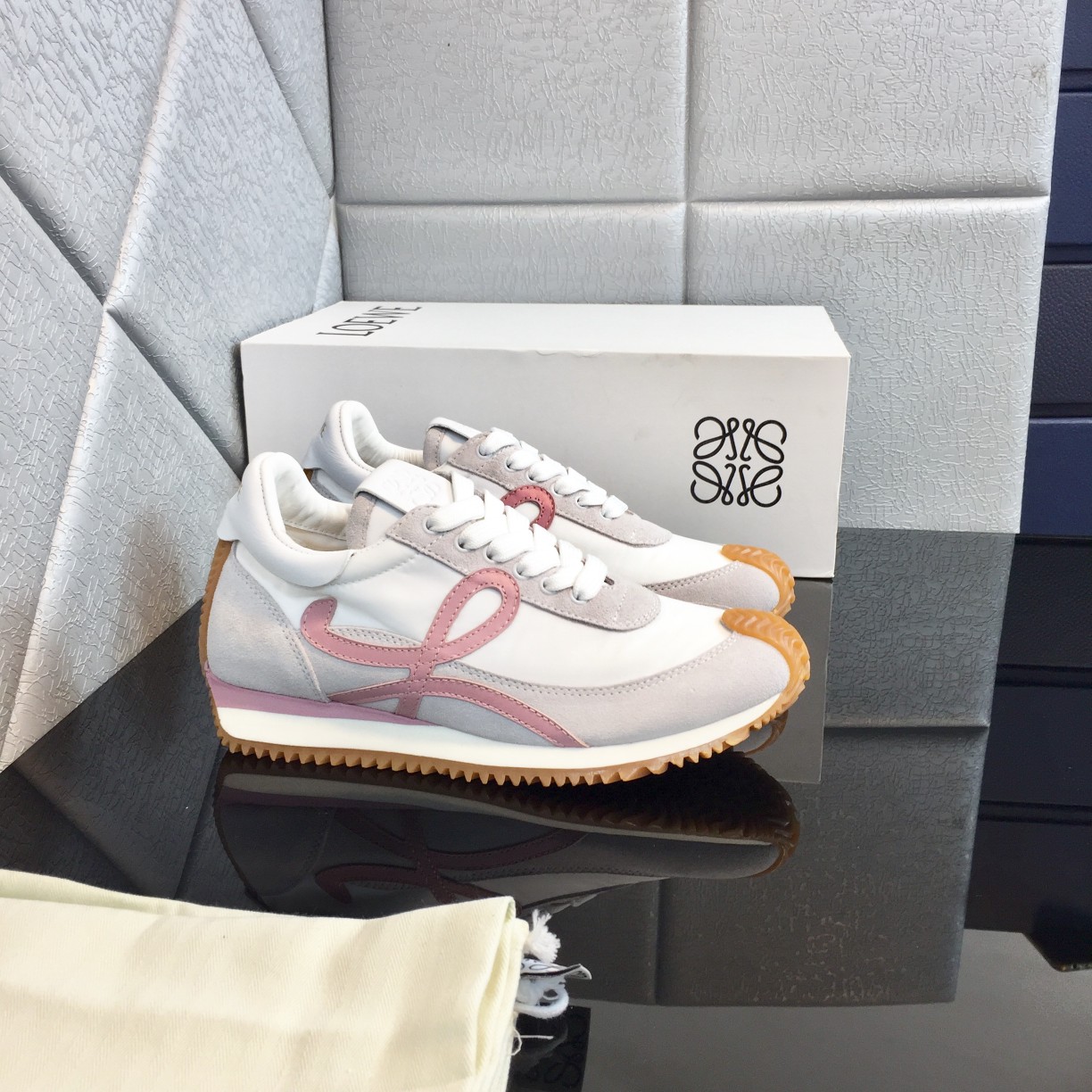 Loewe Flow Runner In Calfskin - PerfectKickZ