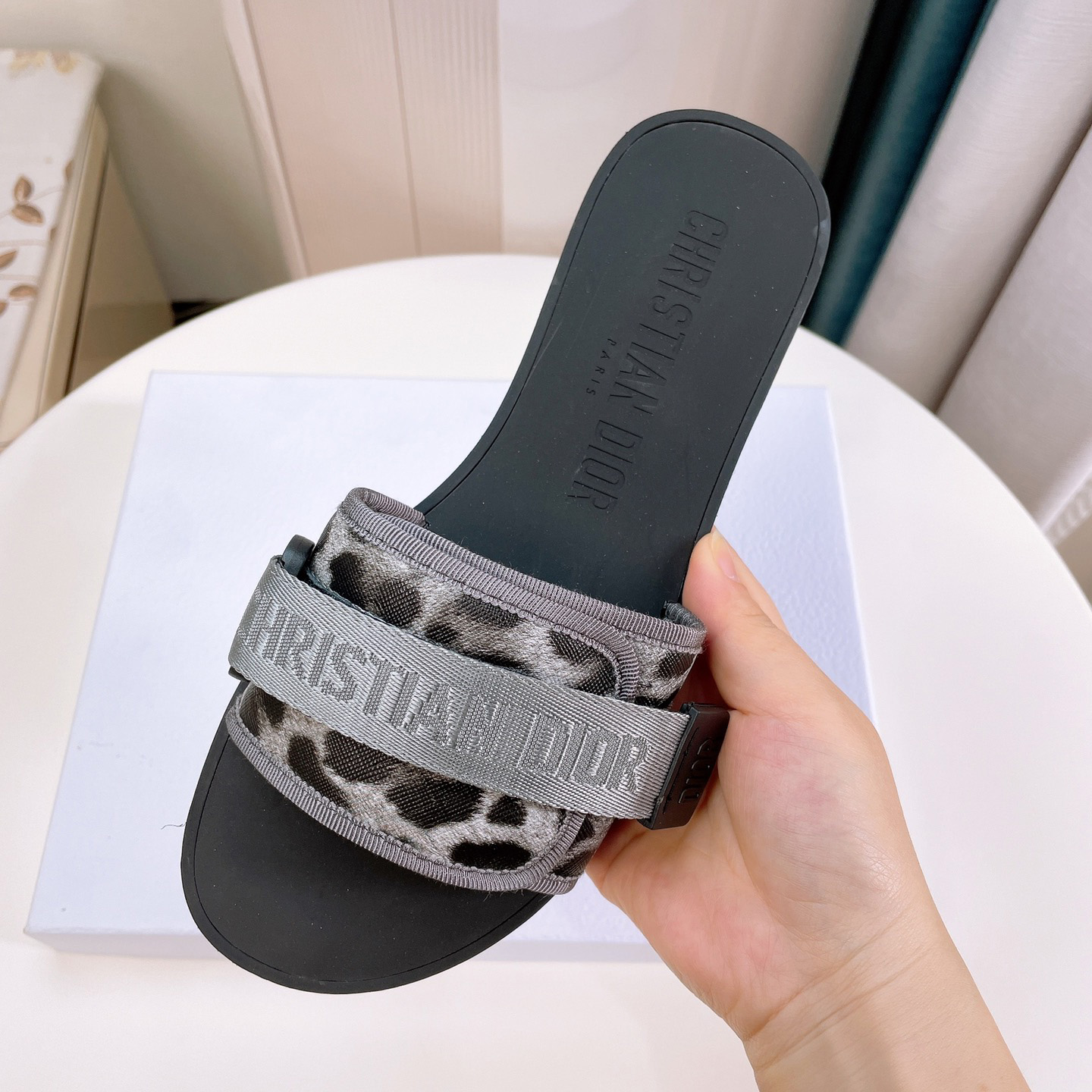 Dior Women Slides - PerfectKickZ