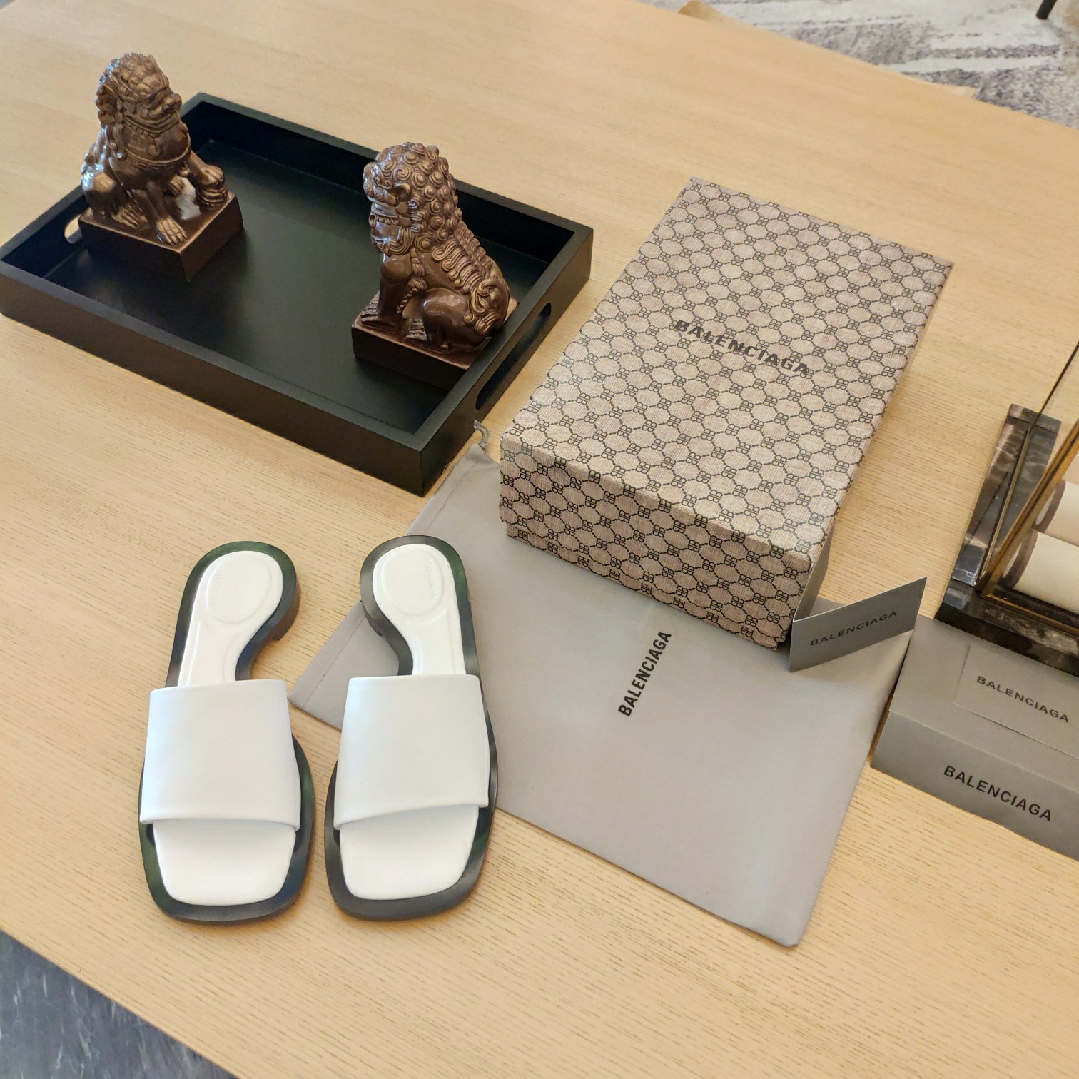 Balenciaga Logo Leather Slide Sandal - PerfectKickZ