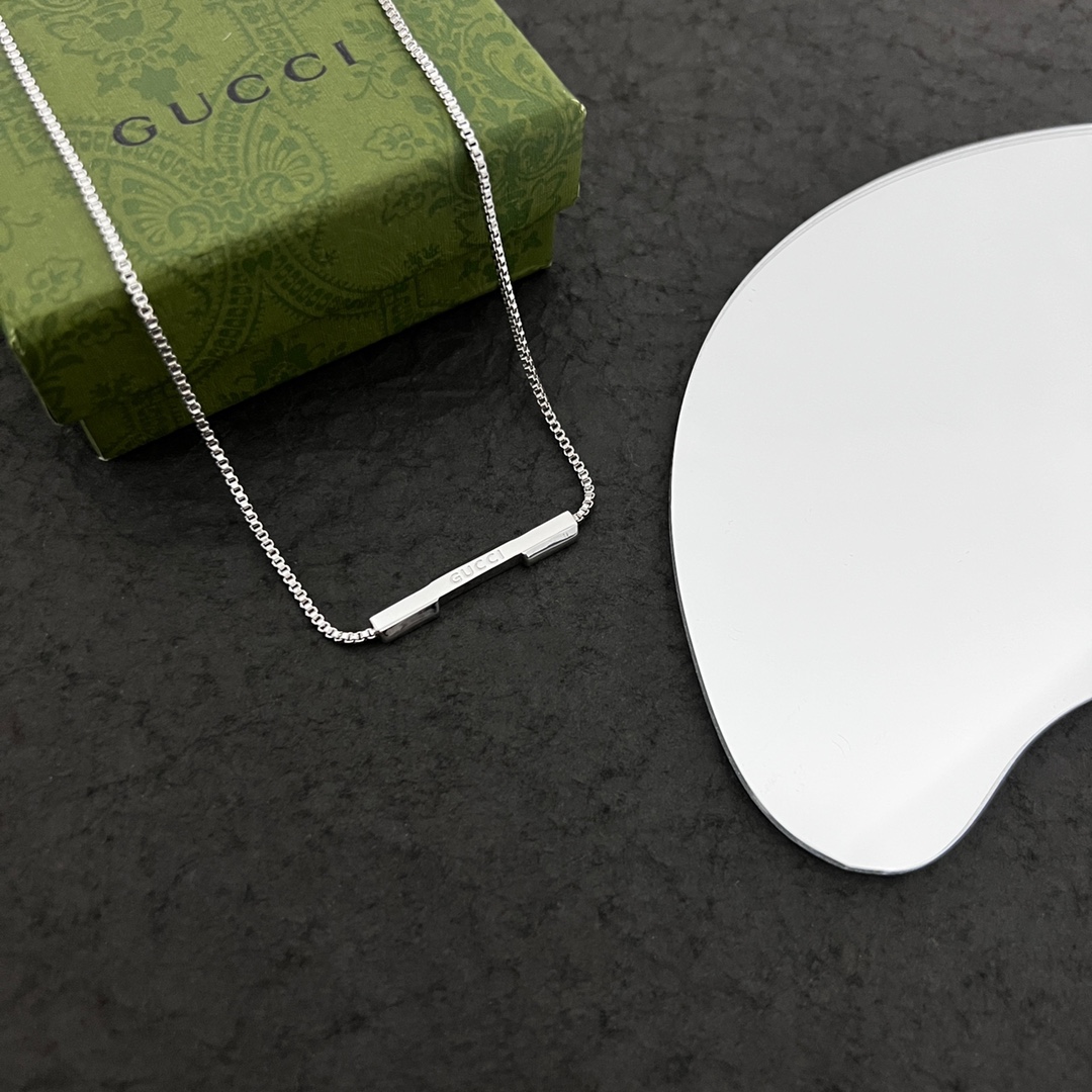 Gucci Link To Love Necklace With Diamonds - PerfectKickZ