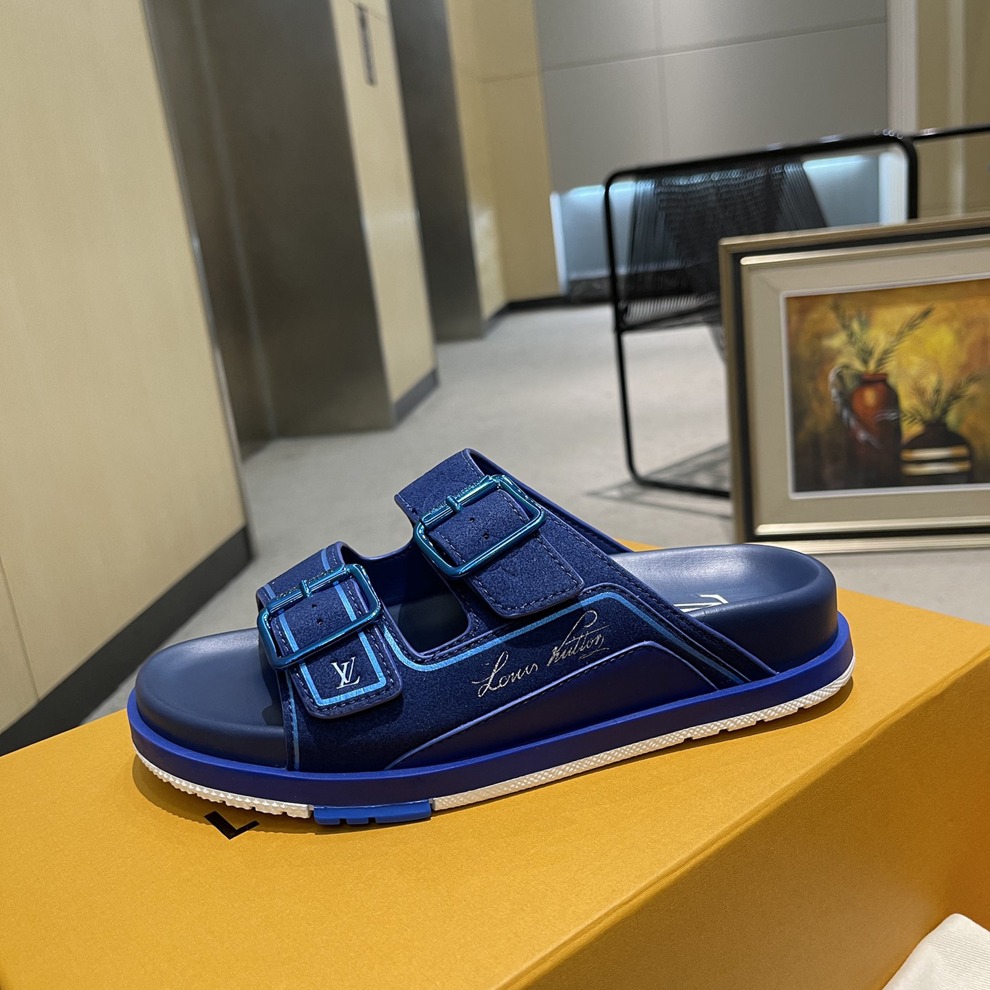 Louis Vuitton Men's Trainer Slippers - PerfectKickZ