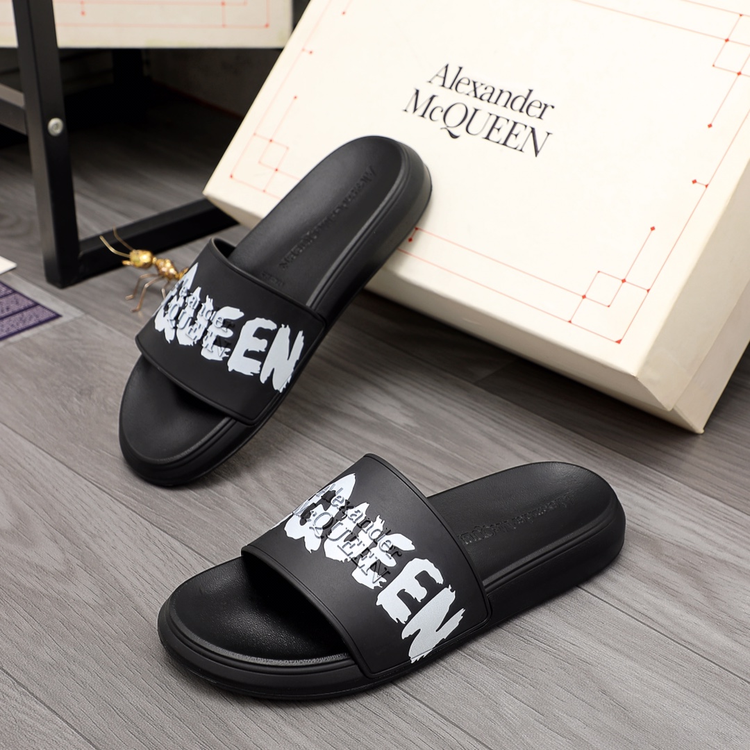 Alexander Mqueen Logo Slipper - PerfectKickZ