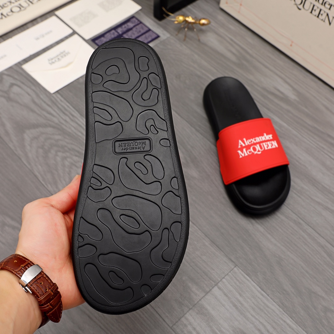 Alexander Mqueen Logo Slipper - PerfectKickZ