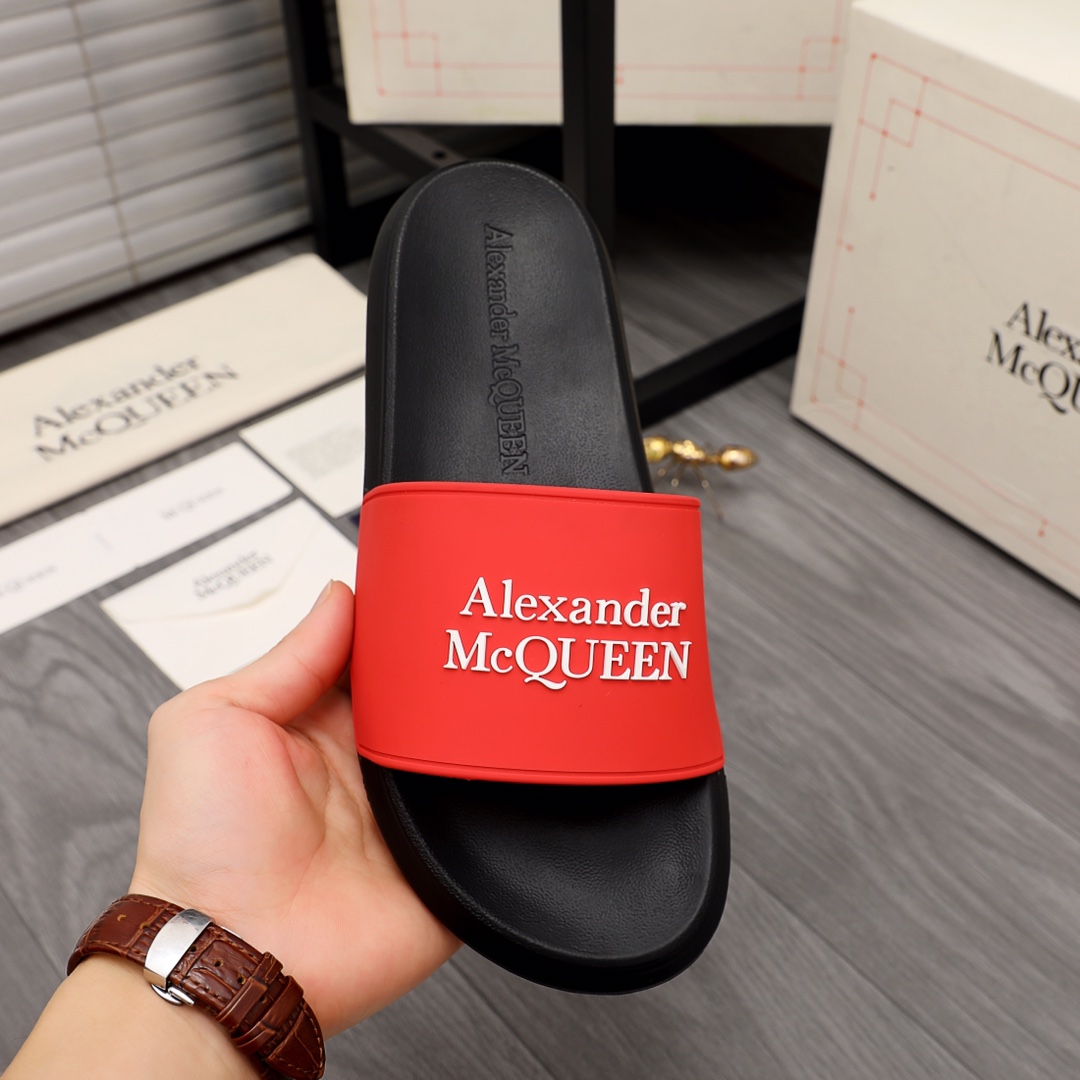 Alexander Mqueen Logo Slipper - PerfectKickZ