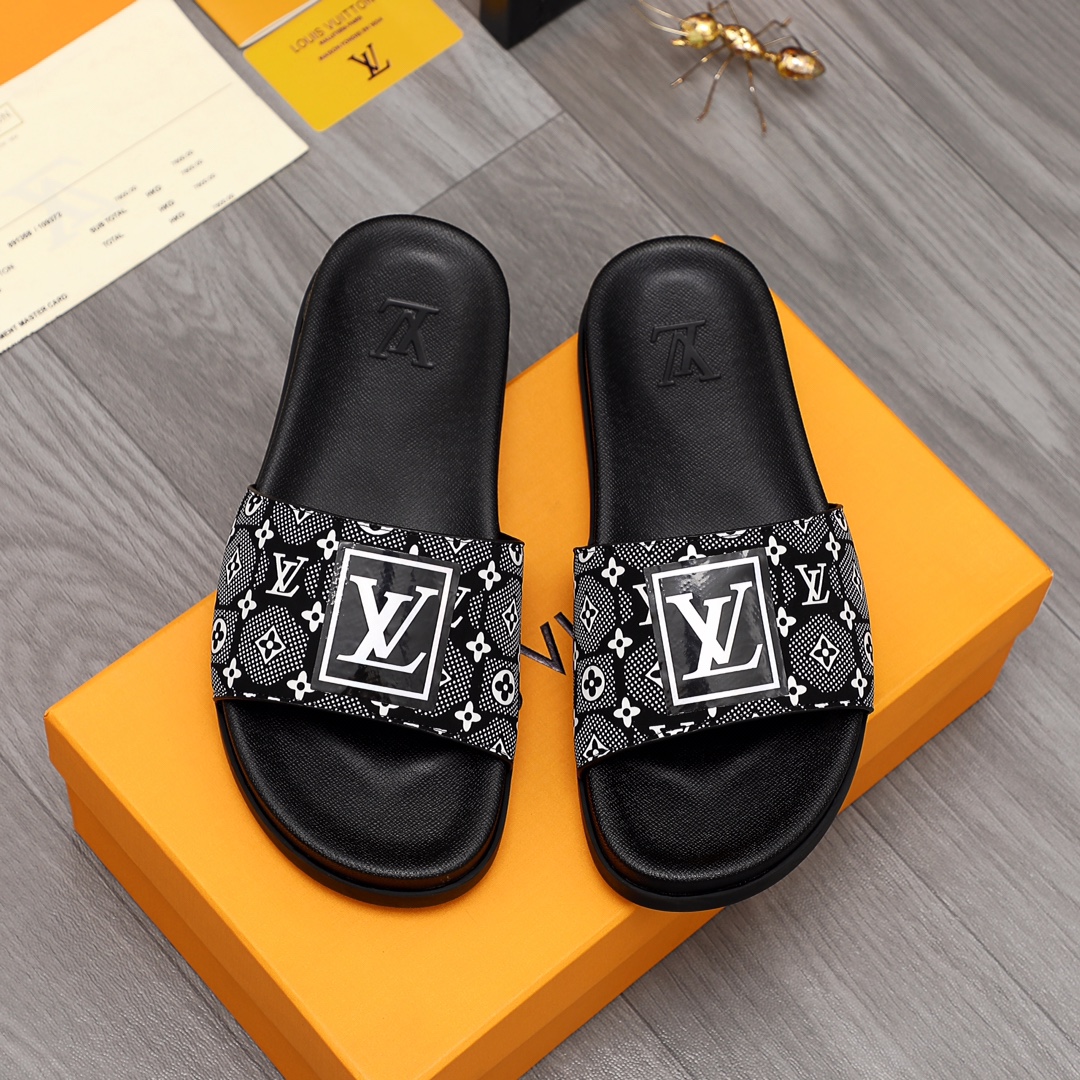 Louis Vuitton Monogram Slippers - 