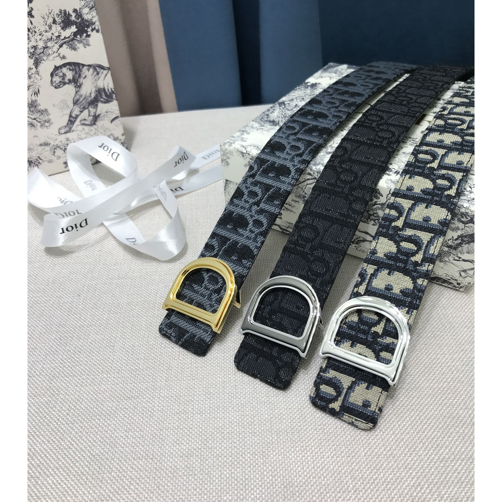 Dior Leather Belt With 'D' Buckle - PerfectKickZ