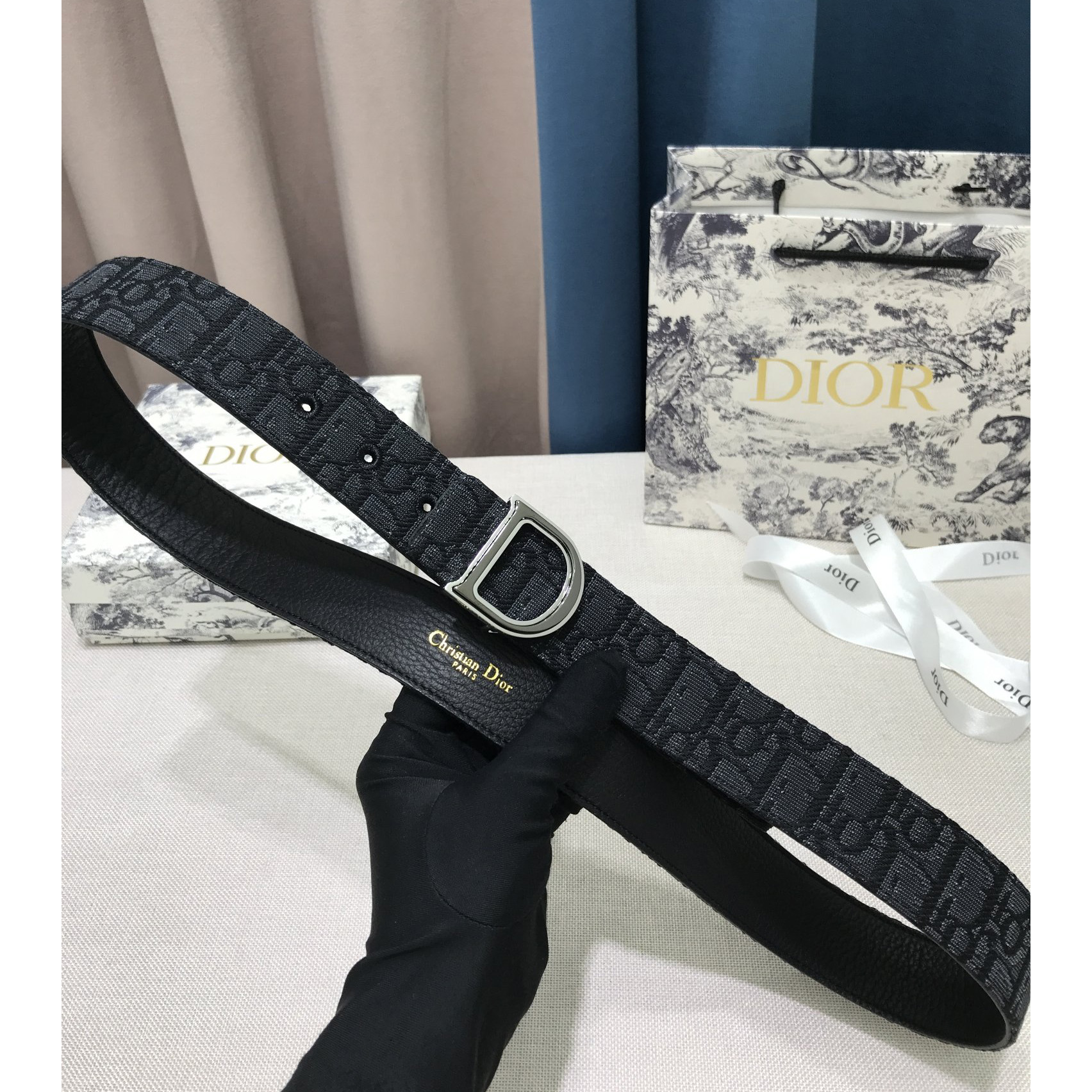 Dior Leather Belt With 'D' Buckle - PerfectKickZ