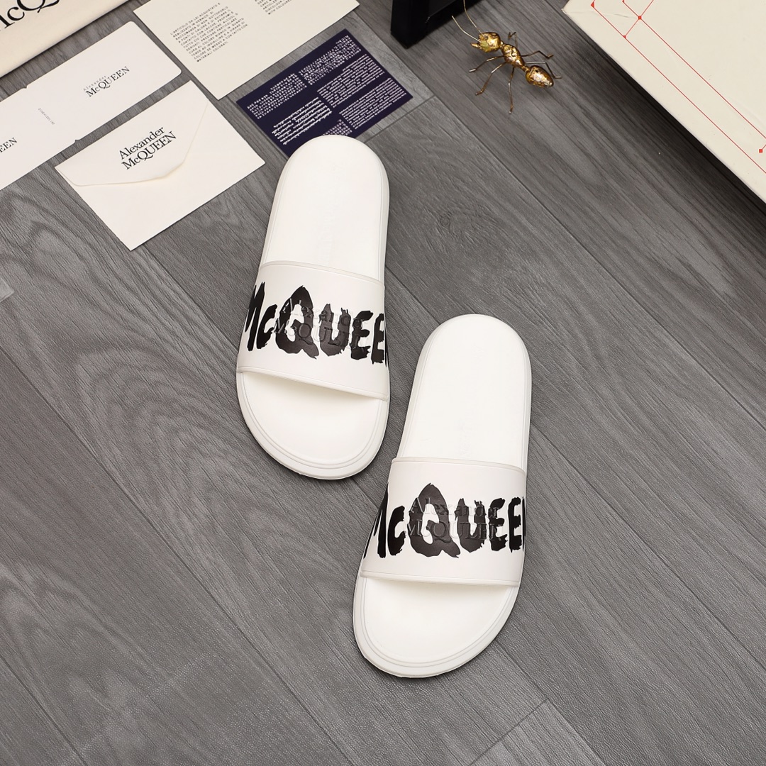 Alexander Mqueen Logo Slipper - PerfectKickZ