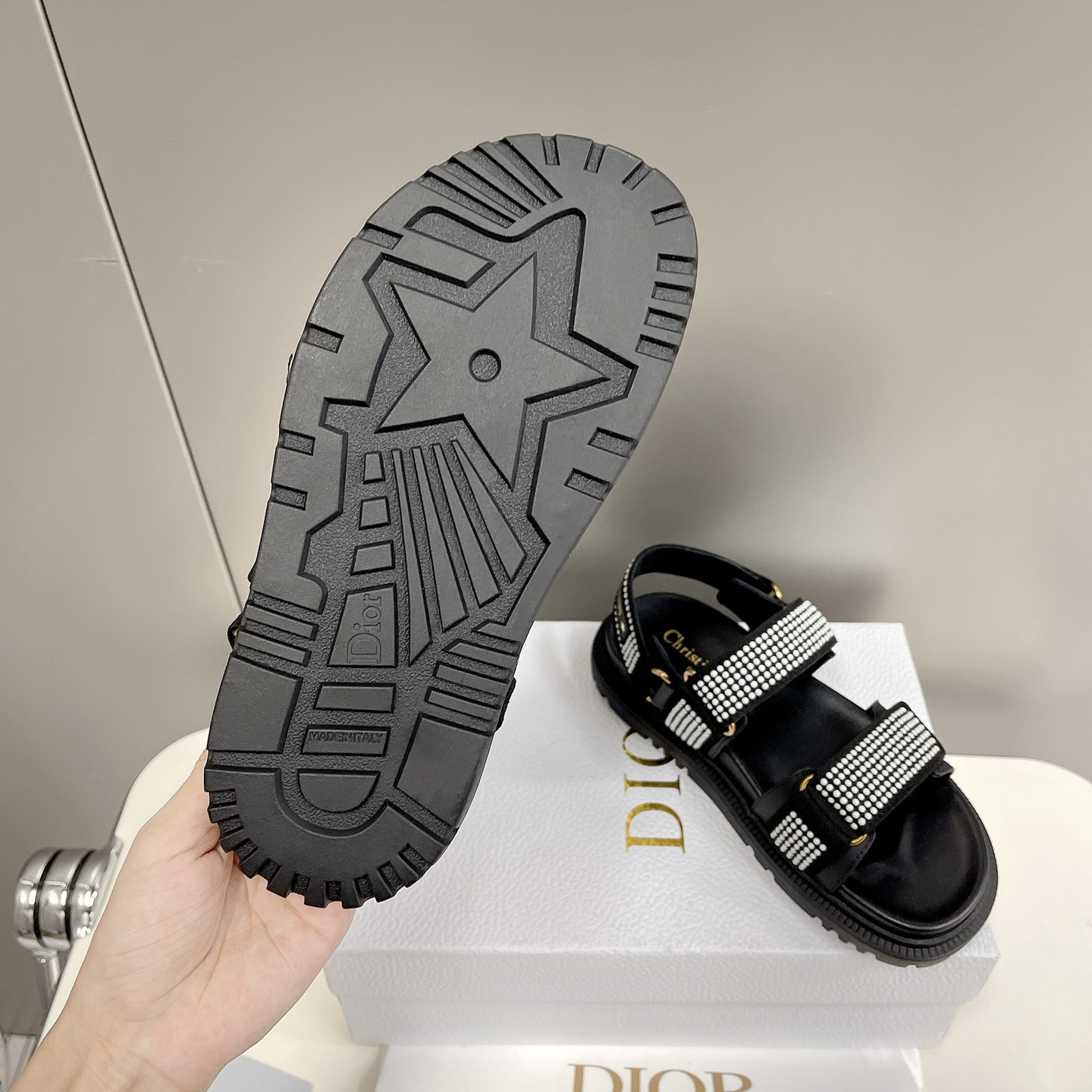 Dior Women Dioract Sandal - PerfectKickZ