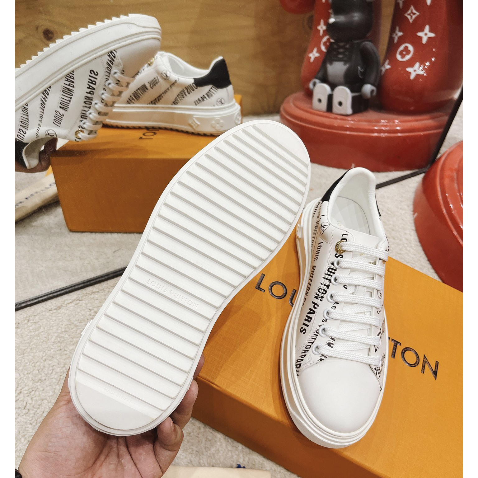 Louis Vuitton Time Out Sneaker  - 