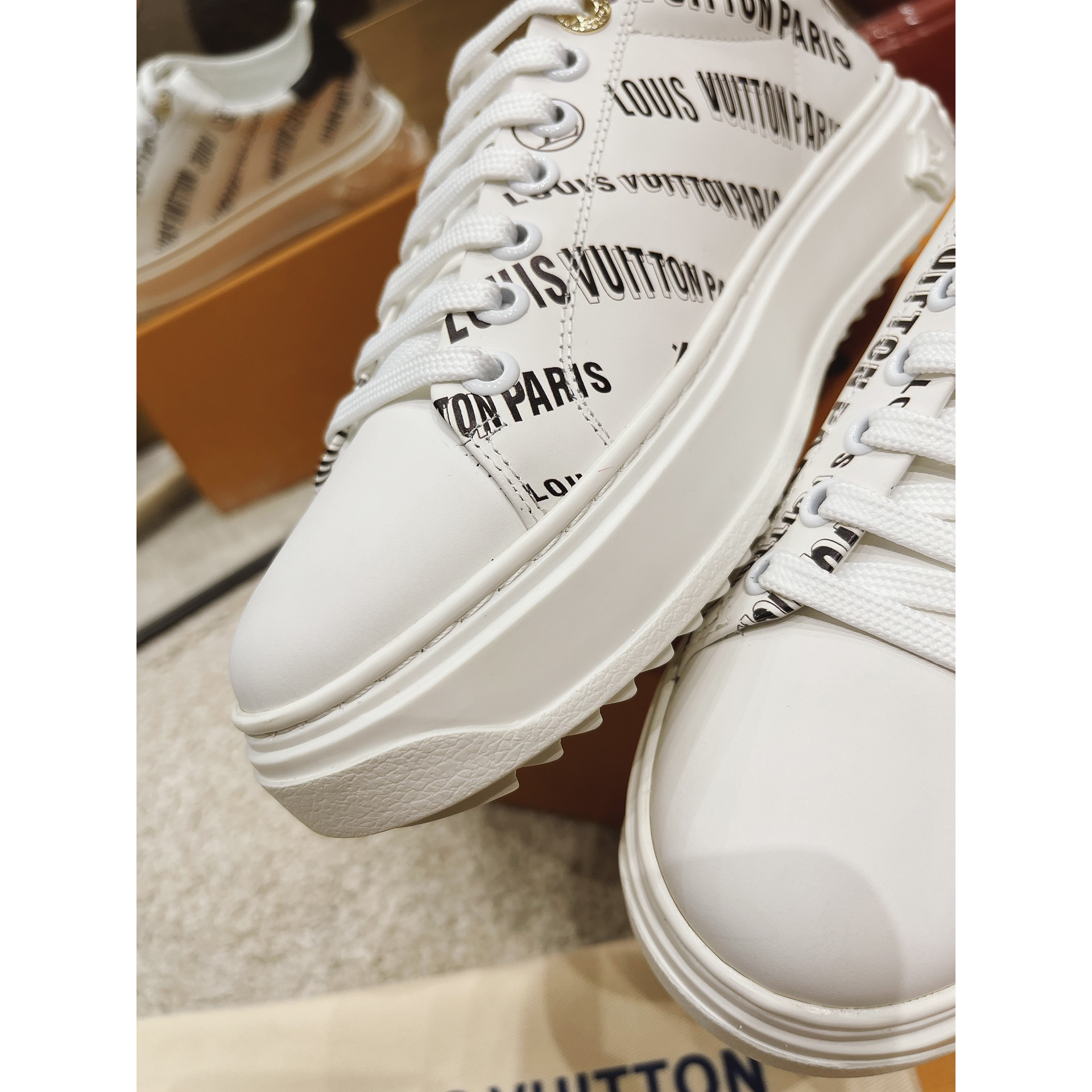 Louis Vuitton Time Out Sneaker  - 