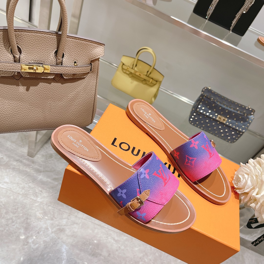 Louis Vuitton Lock It Flat Mule - PerfectKickZ