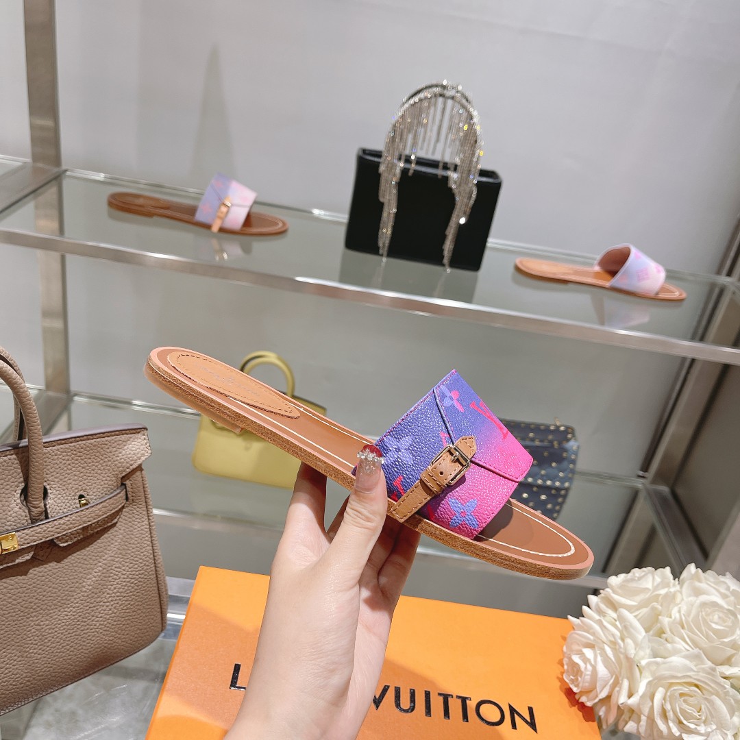 Louis Vuitton Lock It Flat Mule - PerfectKickZ
